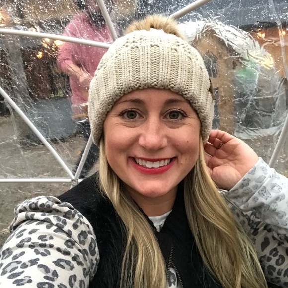 Meet your Posher, Amanda - Picture 13 of 15